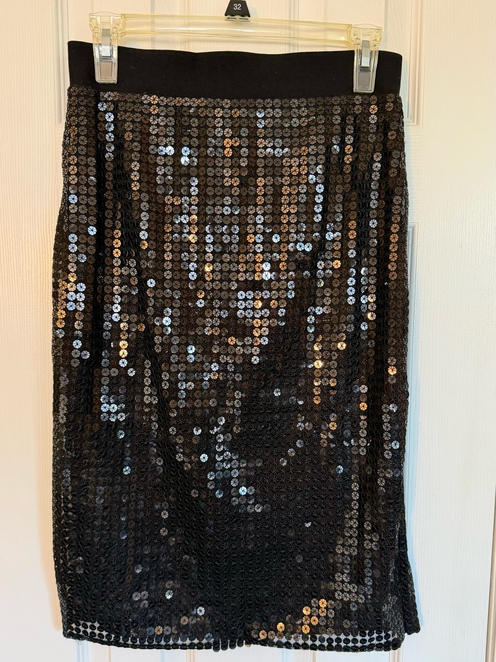 J.O.A. Black Sequin Pencil Midi Skirt - Size Medium